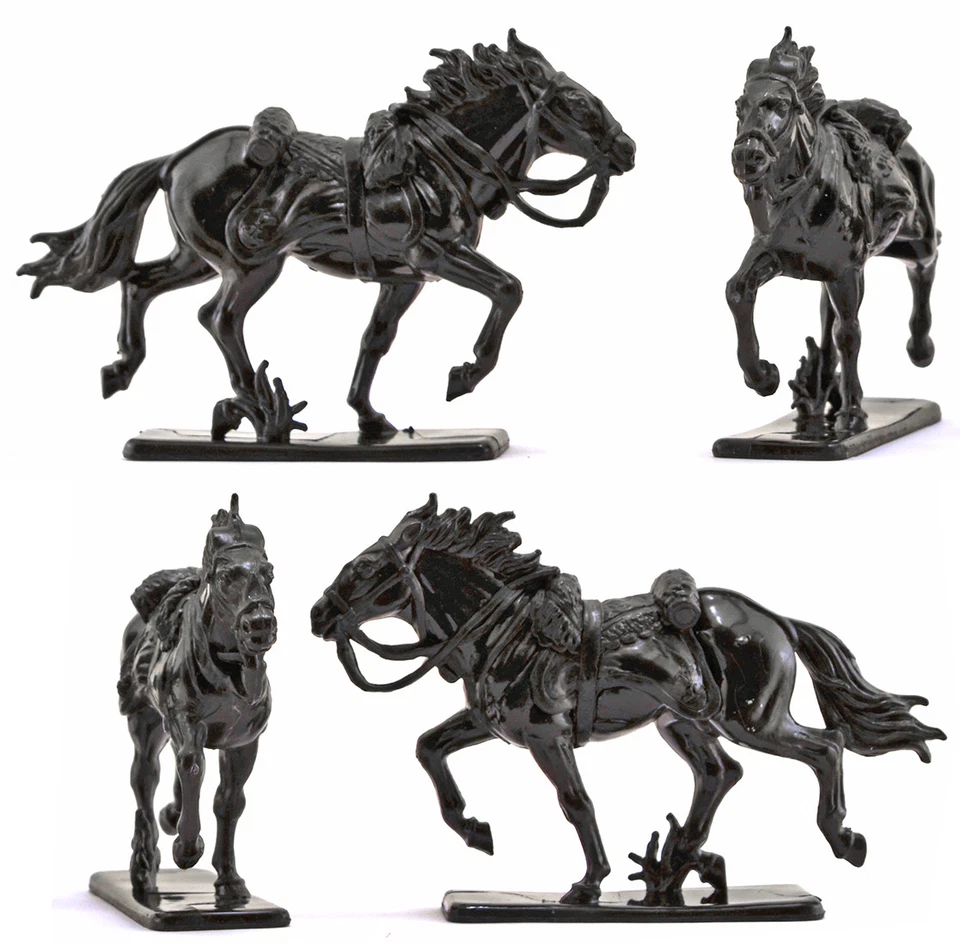 4 Cloned Italeri Napoleonic Cavalry Horses - new mint condition 54mm EXCLUSIVE! - Image 1 of 1