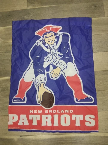 New England Patriots Wincraft USA Porch Flag 37" x 27" NFL Cover