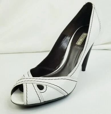 Zara Talla 39 (US 8.5-9) Mujer Blanco Correa Cruzada Punta abierta Sin cordones Hecho en Brasil Foto 1 de 4