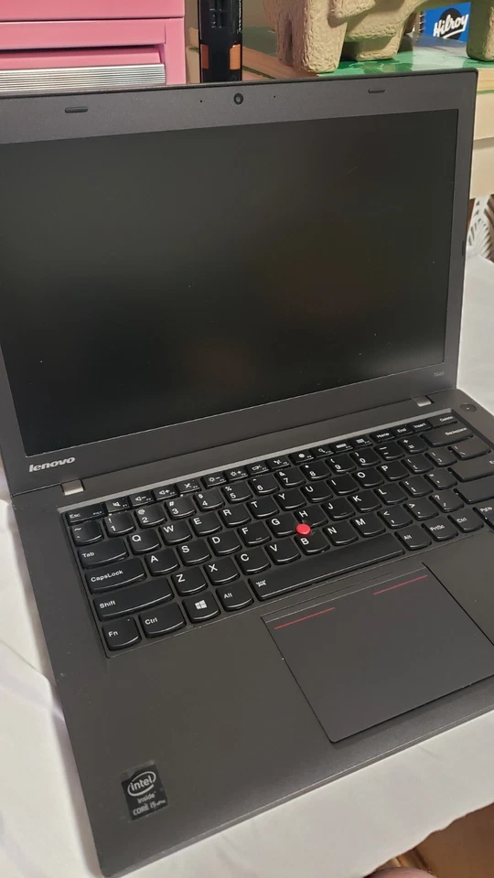 Lenovo ThinkPad T440 14" (500GB HDD, Intel Core i5-4300U, 1.90GHz, 8GB) Laptop - Image 1 of 4