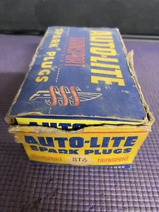 Ten NOS Vintage Auto-Lite Autolite Spark Plugs BT-6, BT6 Full Box Of 10 - Picture 1 of 4