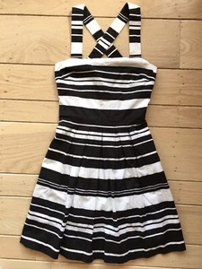 BANANA REPUBLIC Women's NWOT 0P Multicolor Criss Cross Stripe Sleeveless Dress - Picture 1 of 11