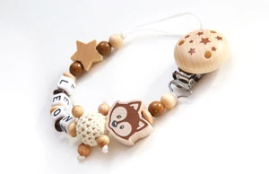 ☆ Schnullerkette mit Namen Junge ★ Stern Fuchs ☆ Babygeschenk ★ Holz Braun ★ - Bild 1 von 4