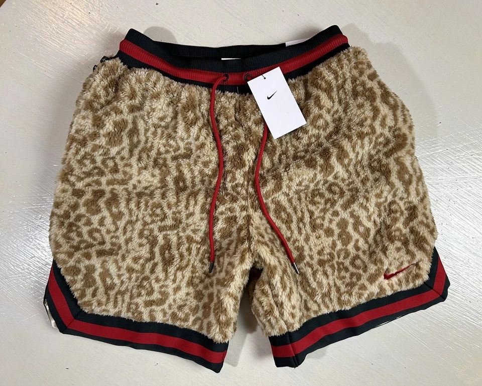 Men's Nike Leopard Print Faux Fur Premium Basketball Shorts DQ6176-206 Size L