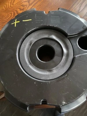 AUDI Q5 8R 2009 2010 2011 2012 2013 2014 2015 2016 - SUBWOOFER TRASERO / CAJA DE BAJOS Foto 1 de 3