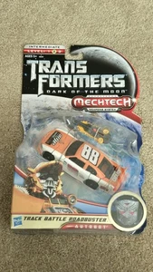 Transformers Dark Of The Moon Deluxe Mechtech TRACK BATTLE ROADBUSTER MOC NEW - Picture 1 of 2