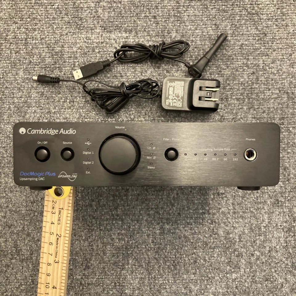 Cambridge Audio DacMagic Plus D/A convertidor sonido de alta resolución - ¡Muy LIMPIO!! Foto 1 de 4