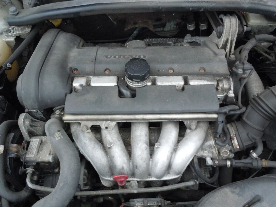 Motor Volvo S60 2003-2004 2,4 L VIN 61 6º y 7º B5244S Federal OEM 187K Foto 1 de 2