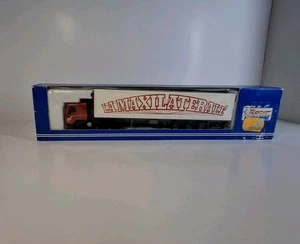 ROCO HO Scale Diecast Truck "LAMAXILATERALE" Red & White Semi in Box Austria》59 - Picture 1 of 5