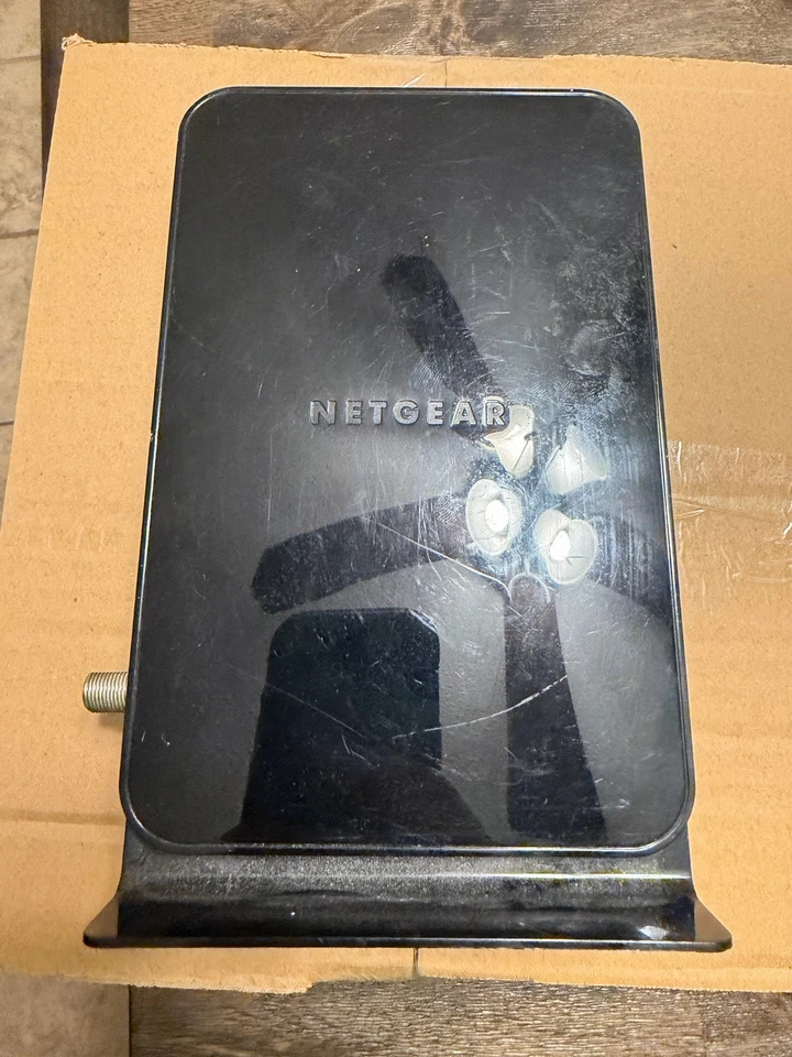 Cable módem de alta velocidad NETGEAR CM500 DOCIS 3.0, 680 MBPS Foto 1 de 2