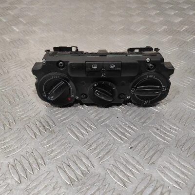 2009 VOLKSWAGEN PASSAT HEATER CLIMATE CONTROL UNIT 3C2820045A  #1 - Image 1 of 4