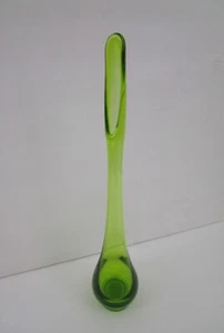 "Florero oscilante vintage MCM vikingo aguacate 13"" Epic Bud" - Imagen 1 de 9