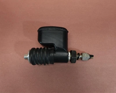 Harley-Davidson Switchback 2012-2015 freno trasero cilindro maestro Foto 1 de 4