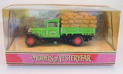 Matchbox MoY Y62 Ford Model AA 1 1/2 Ton Truck G. W. Peacock OVP #2186 - Bild 1 von 2