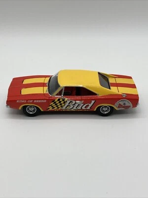Dodge Charger 1969 Matchbox Dinky "Bud Racing" King Of Beers escala 1/43 Foto 1 de 4