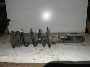 GENUINE 16-20 VW TIGUAN MK2 DRIVER / PASSENGER FRONT SHOCKER LEG 5QF413031N - Picture 1 of 2