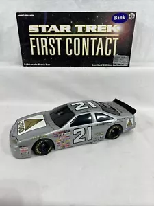 Star Trek First Contact 1996 NASCAR Waltrip Diecast Stock Car New - Picture 1 of 5