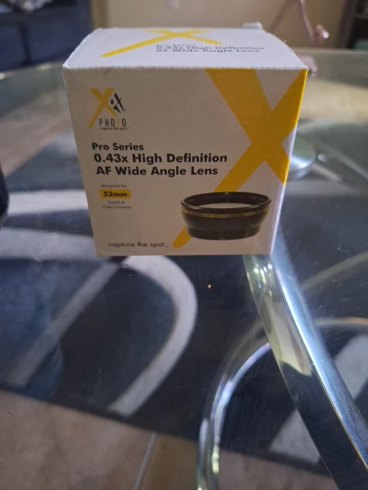 Pro XT52WAB 52mm 0.43x High Definition AF Wide Angle Lens - Image 1 of 1