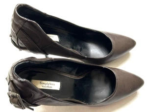 Simply Vera By Vera Wang Brown Decorative Back Buckle NEW Women's Size 10 Heels - Picture 1 of 11