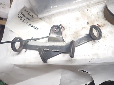 Suzuki DR 370 1979 horquilla delantera orejas faros soportes Foto 1 de 4