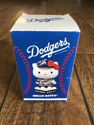 Boneco colecionável edição limitada LA Dodgers Hello Kitty Bobblehead 2013 novo na caixa - Imagem 1 de 4