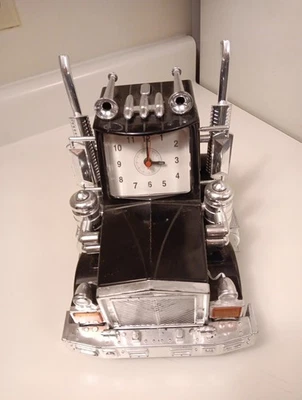 VTG Black & Chrome Tractor Semi Truck Clock Lorry Cab Big Rig - Image 1 of 4