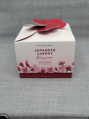 JAPANESE CHERRY BLOSSOM EAU DE PARFUM 1,7 FL Oz. Bath & Body Works novo na caixa. - Imagem 1 de 4
