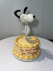 Peanuts Snoopy Birthday Cake Figure Do What Makes You Happy 2011 Halllmark - Picture 1 of 5