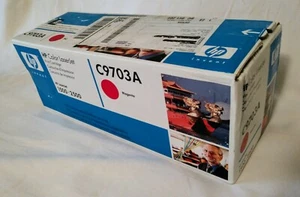 HP Color Laserjet (1500-2500) Druckerpatrone C9703A Magenta Factory Sealed 2009 - Bild 1 von 5