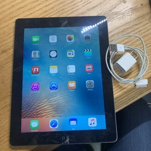 Apple iPad 3 A1416 WIFI Only 16GB Black - Picture 1 of 8