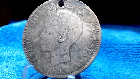 Rare 1895 Puerto Rico Silver 1 Peso, holed at 1200, worn Cover