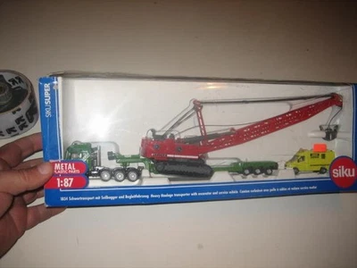 HEAVY HAULAGE TRANSPORTER & LIEBHERR CABLE EXCAVATOR 1/87 (HO) BY SIKU  - Image 1 of 3