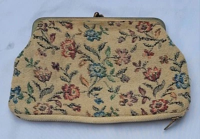 Vintage Floral Tapestry Change  Purse 2 Seperate Compartments Rare Zipper Kiss  - Image 1 of 4