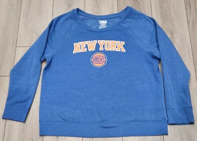 NBA New York NY Nicks Basketball Women's Sweatshirt Size XL - Image 1 of 4