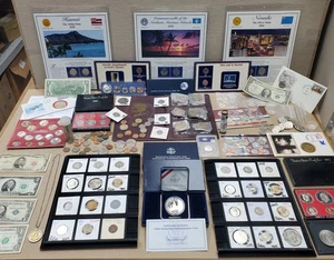 HUGE ESTATE SALE LIQUIDATION LOT, Old Money, Kennedy 50c, LOT'S of Silver Coins - Picture 1 of 24
