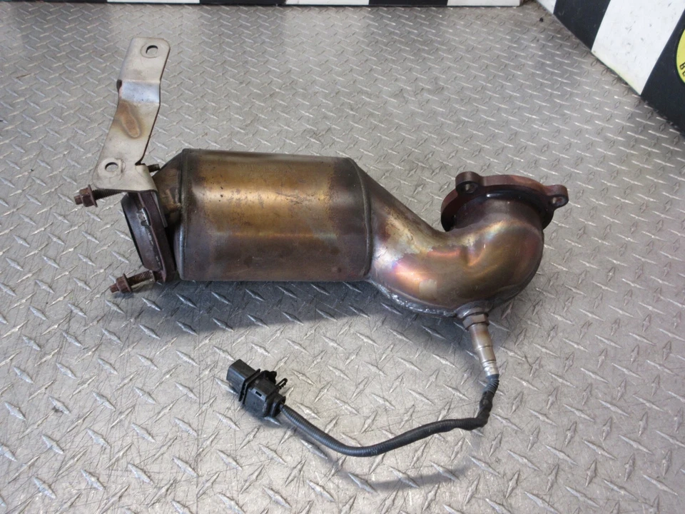 11 12 2011 2012 FISKER KARMA c131115601000 tubo de escape convertidor catalítico Foto 1 de 4