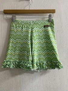 Matilda Jane Green White Chevron Print Shorts Shorties Girls Size 10 - Picture 1 of 4