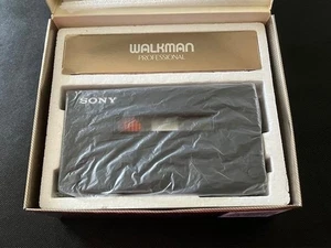 Walkman professionale NOS Sony WM-D6C registratore a cassette revisionato dal Giappone - Foto 1 di 10