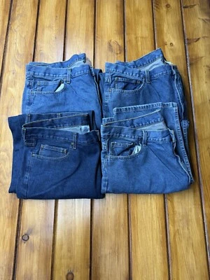 Faded Glory Men 40x30 (4pairs)Original Fit Blue Jeans Straight Leg 100% Cotton - Image 1 of 4