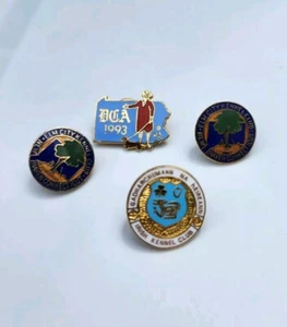 Set Of 4 Vintage Kennel Club And A DCA Enamel Pins Badges Connecticut  - Picture 1 of 10