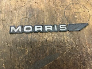 MORRIS ITAL CAR BADGE - Picture 1 of 2