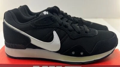 NIKE Womens Venture Runner Running Shoe CK2948-001 Black White NWD Free Shipping - Image 1 of 4