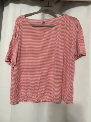 Conjunto de pijama a rayas rosa grande azul marino manga corta camisa pantalones jogger Foto 1 de 4