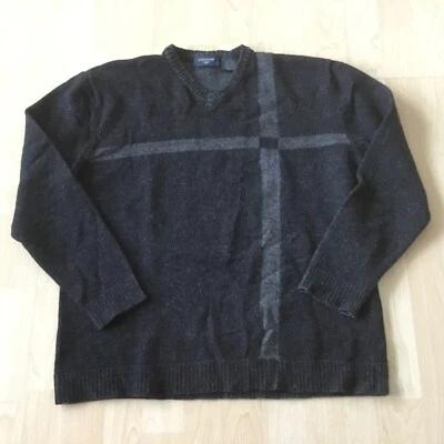 Dockers Men’s Pullover Sweater Size L Long Sleeves V-Neckline Gray Lambswool - Image 1 of 4