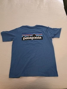 Patagonia Men's T-Shirt Size Medium Navy Blue 100% Organic Cotton - Picture 1 of 3