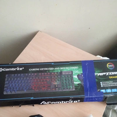 Combritr GKM689 Gaming Keyboard And Mouse  - Image 1 of 4