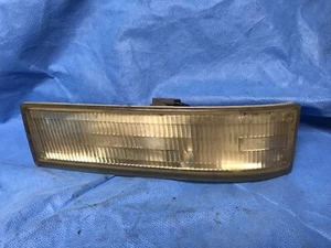 95-05 Chevy Astro GMC Safari OEM LH Driver Side Marker Light 16520249 G995 - Foto 1 di 10