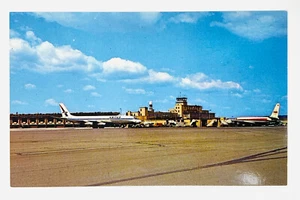 VINTAGE POST CARD – BRADLEY INTERNATIONAL AIRPORT -WINDSOR LOCKS, CT, 1972 - Picture 1 of 2