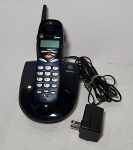 GE 27928GE4 2.4 GHz Single Line Cordless Phone Translucent Frosted Blue **READ**