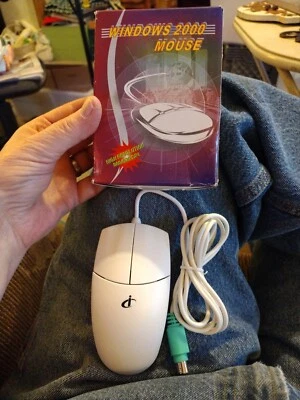 Vintage Windows 2000 Mouse PS/2 Windows 98 2000 computer wired - Image 1 of 3